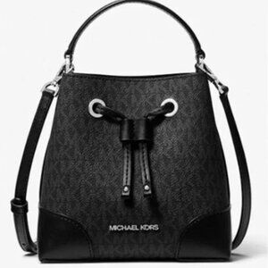 Michael Kors Mercer Small Bucket Logo Bag NEW NWT